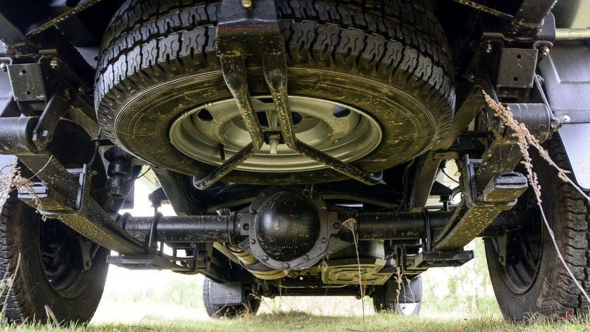 УАЗ 2206 снизу