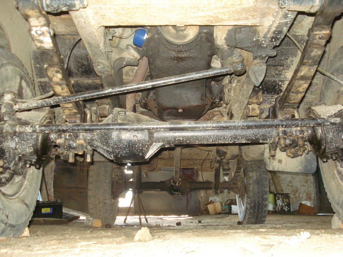 УАЗ 469 вид снизу рессоры