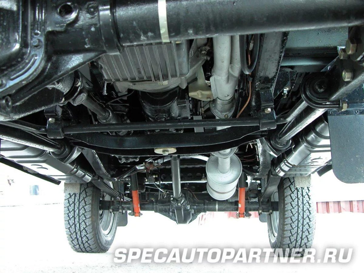 УАЗ Патриот снизу