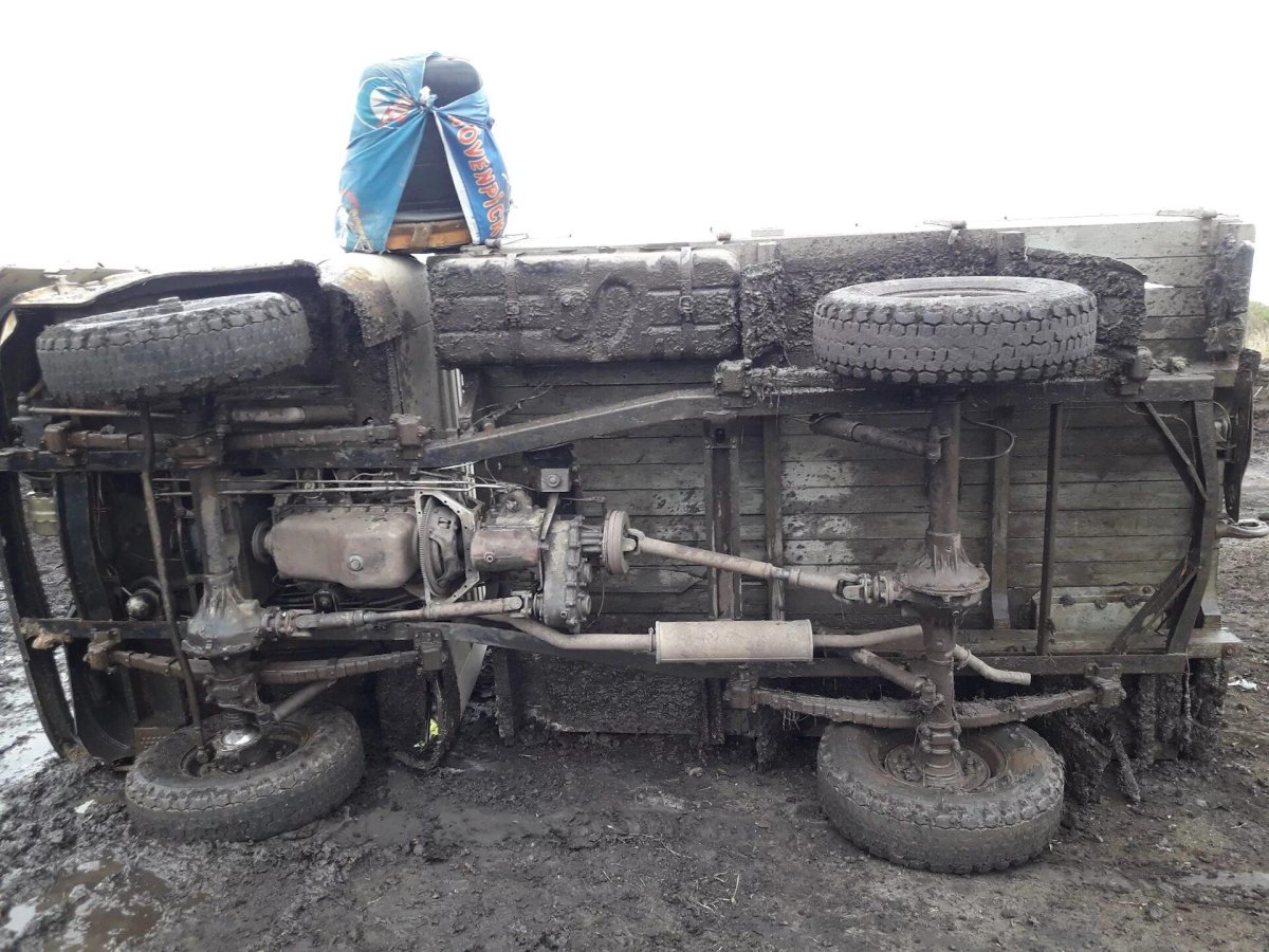 УАЗ 3303 2.4 МТ,