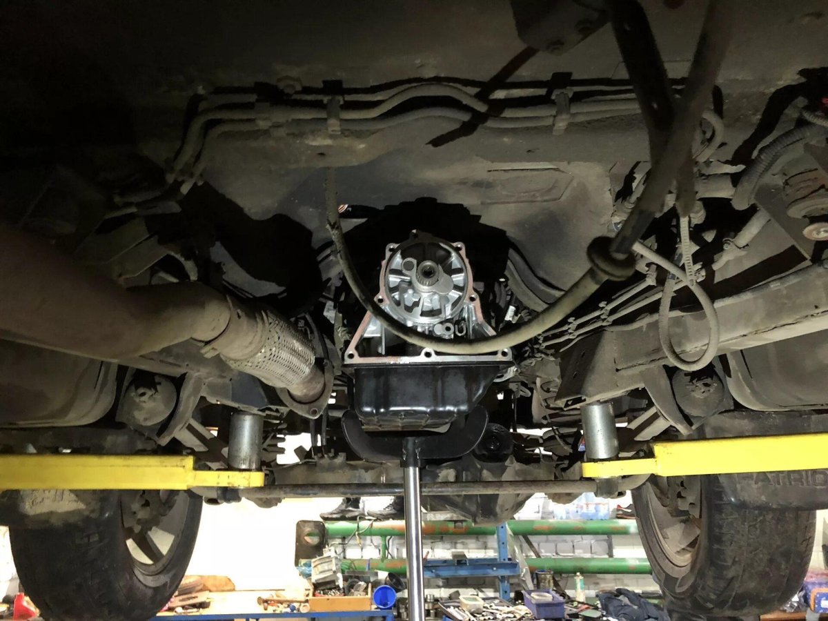 УАЗ Патриот АКПП снизу