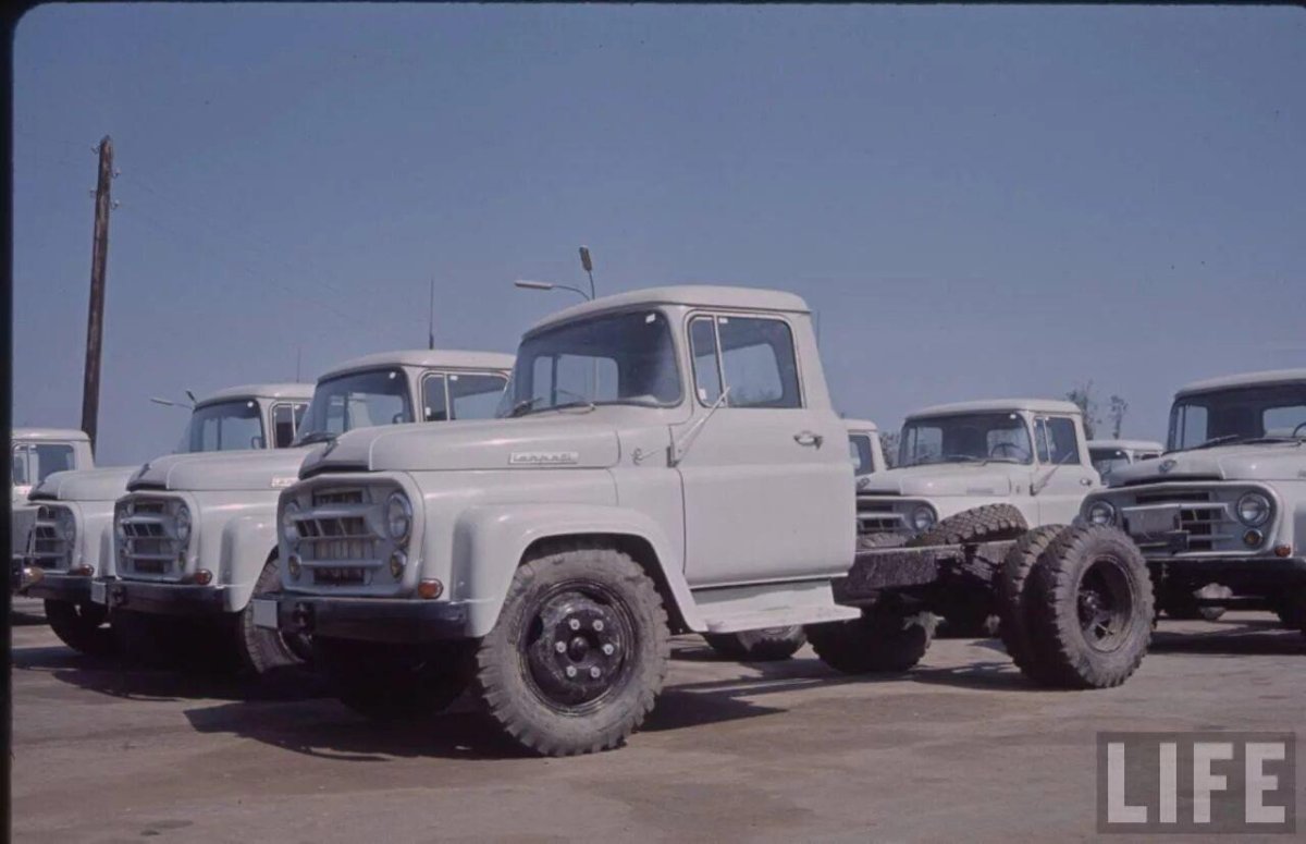 SR 131 Carpati фургон