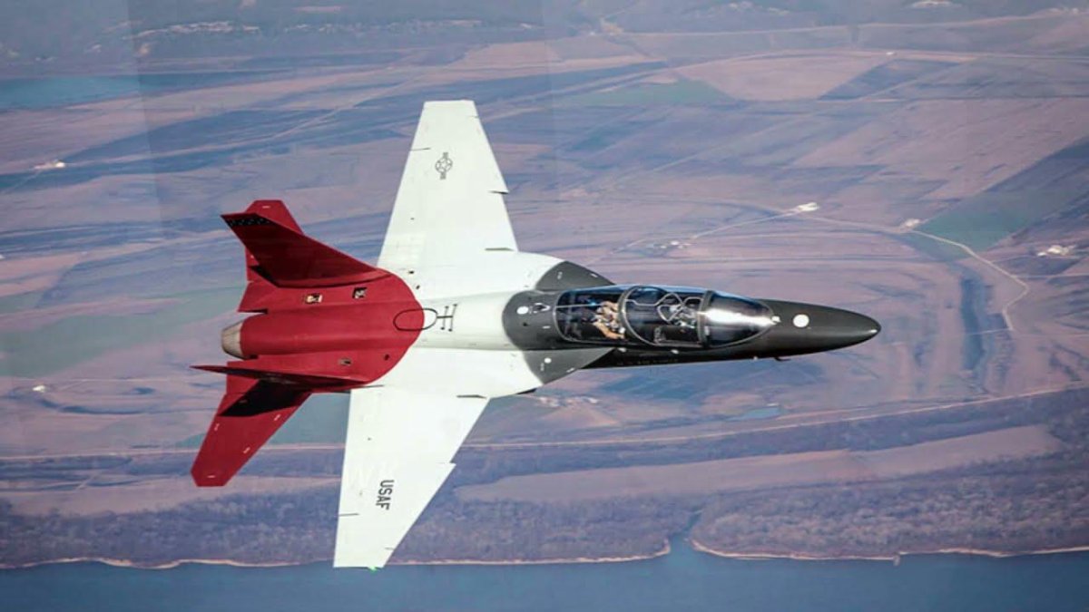 T-7a Red Hawk