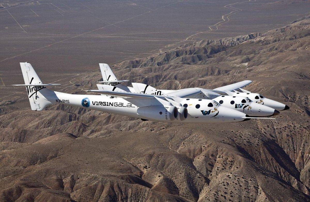 Космический корабль SPACESHIPTWO