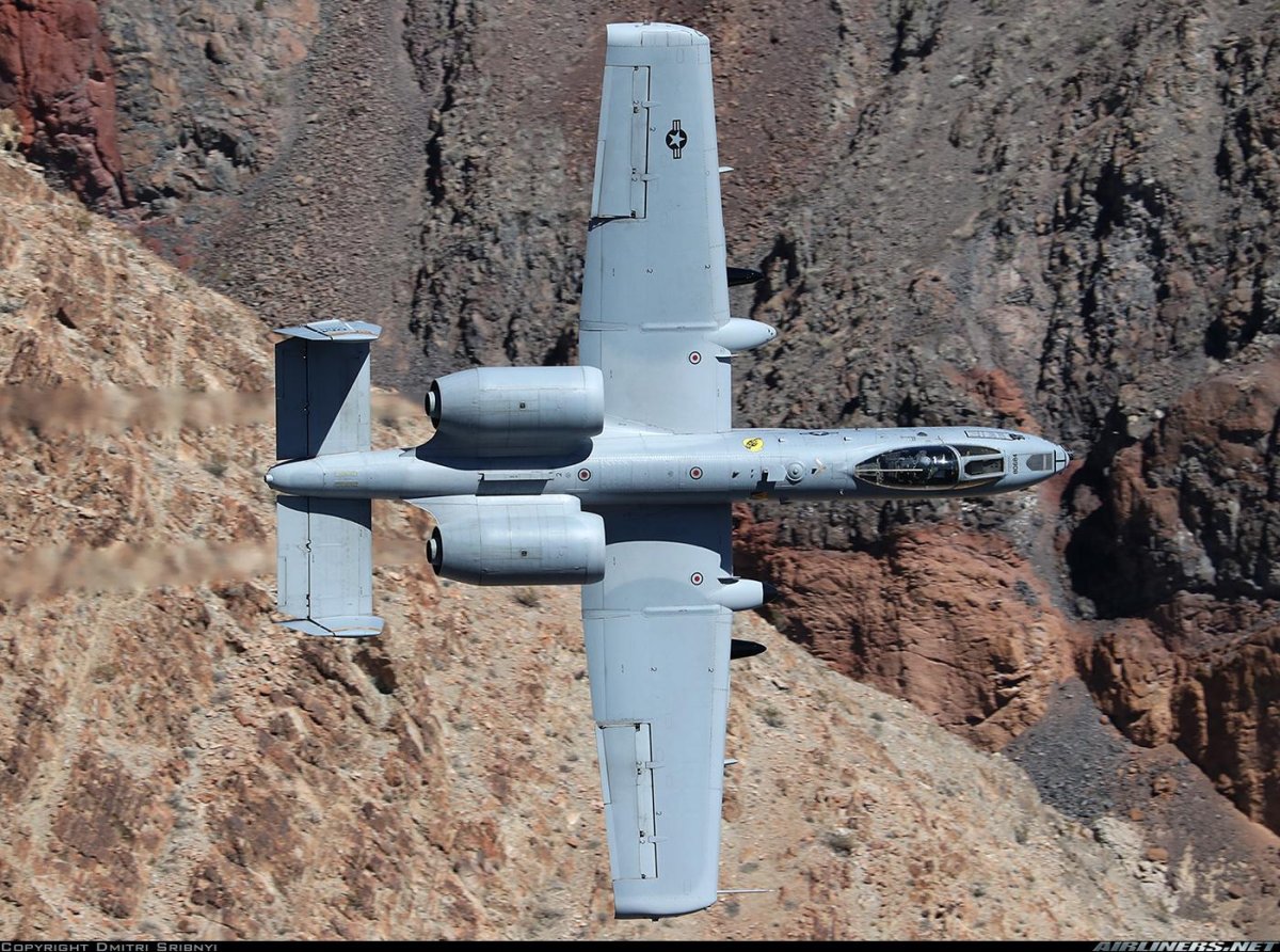 Штурмовик a-10c Thunderbolt II
