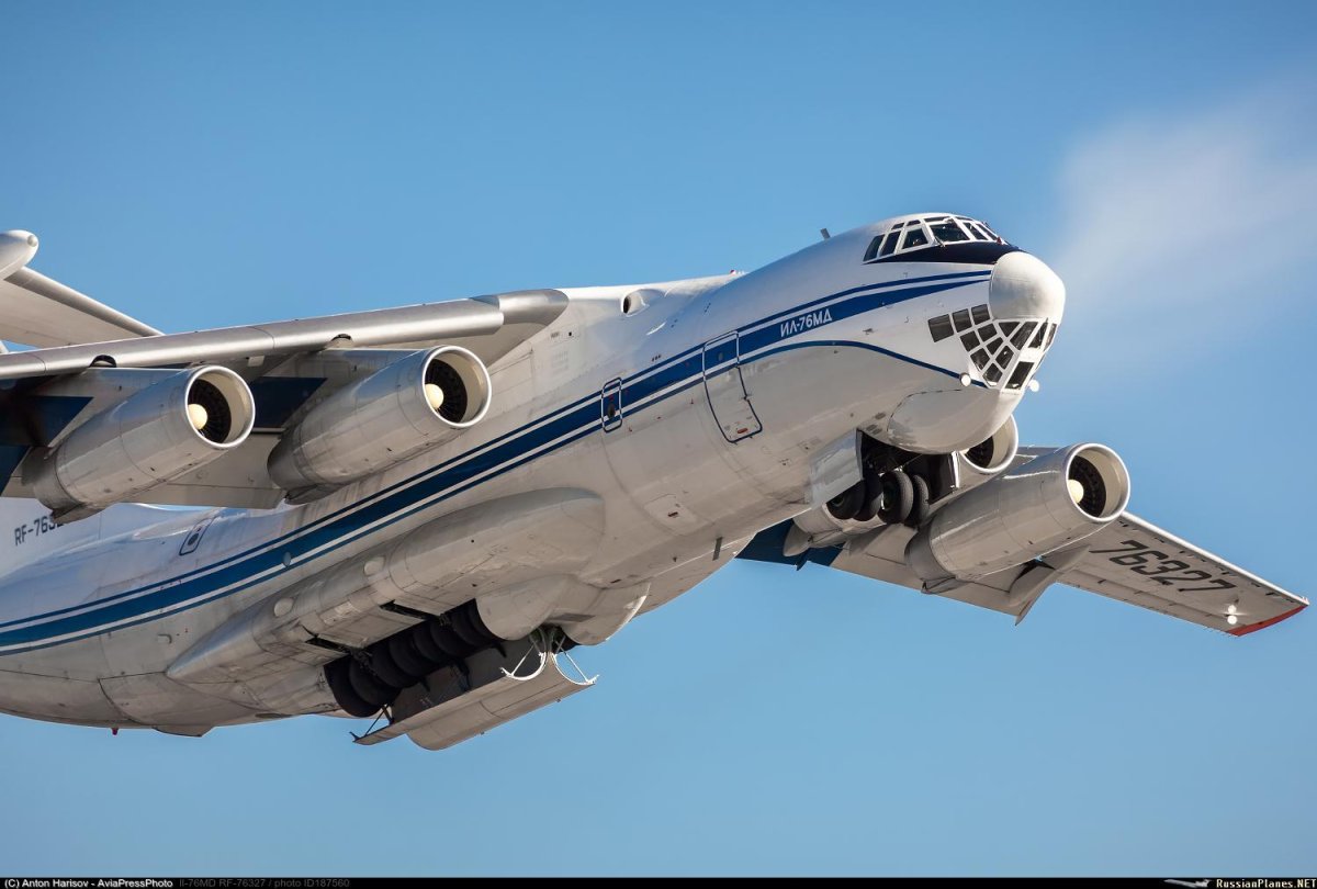 Ил 76мд звезда модель