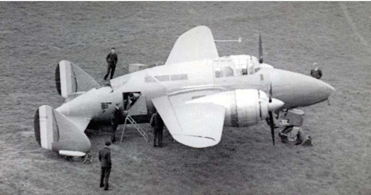 Двухмоторный истребитель Таирова