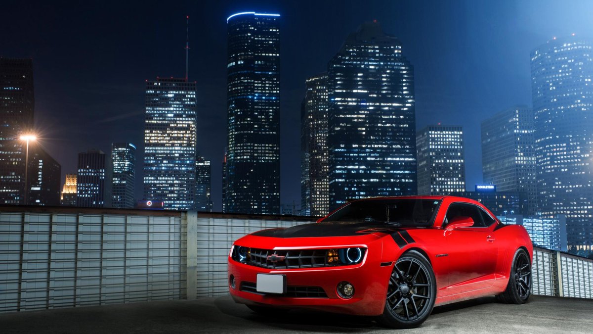 Шевроле Камаро черно красный