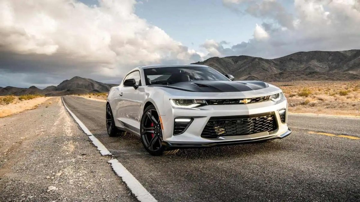 Шевроле Камаро 2018