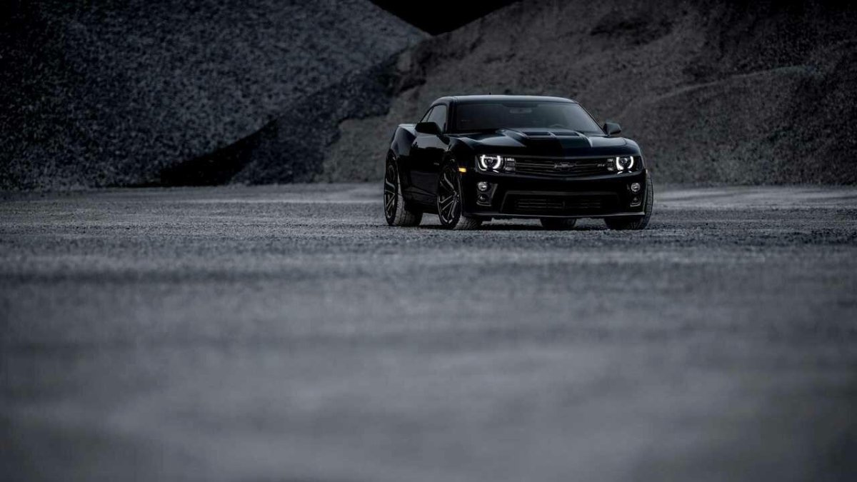 Chevrolet Camaro zl1 черный