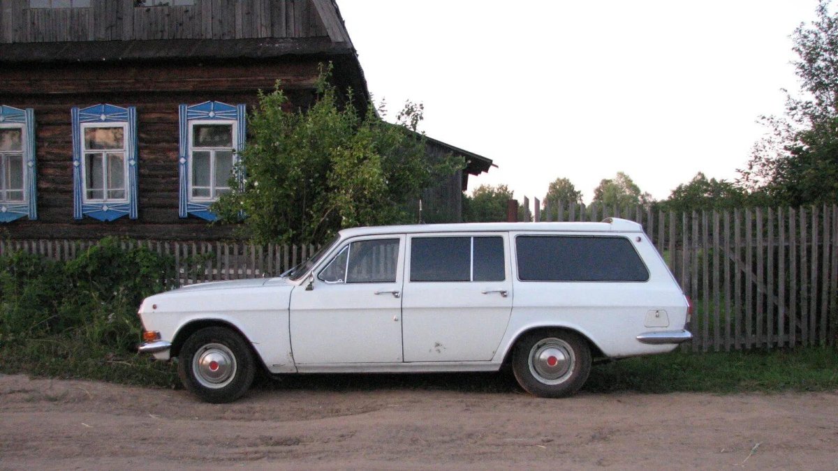 Волга ГАЗ 2402