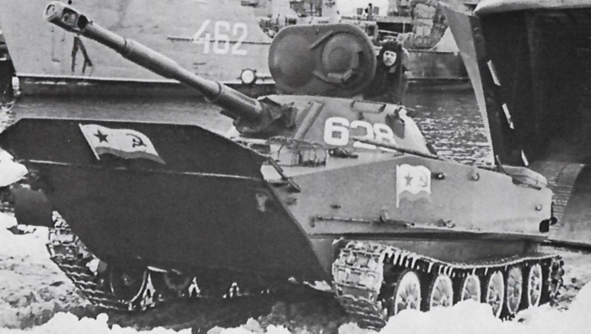 Танк пт-76 в морской пехоте