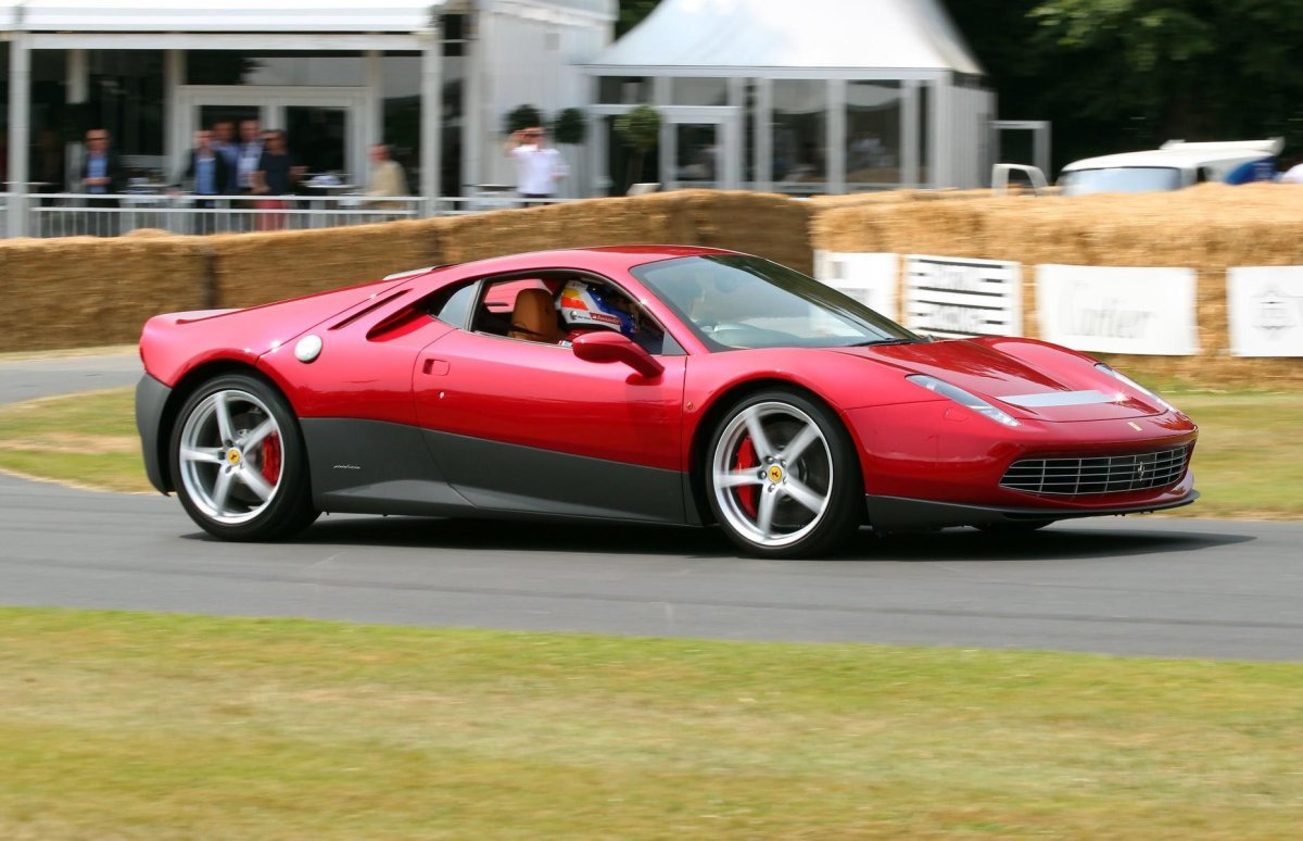 Ferrari sp12
