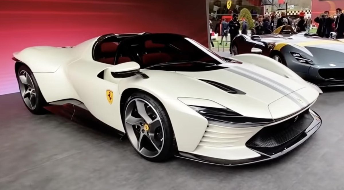 Феррари Дайтона сп3