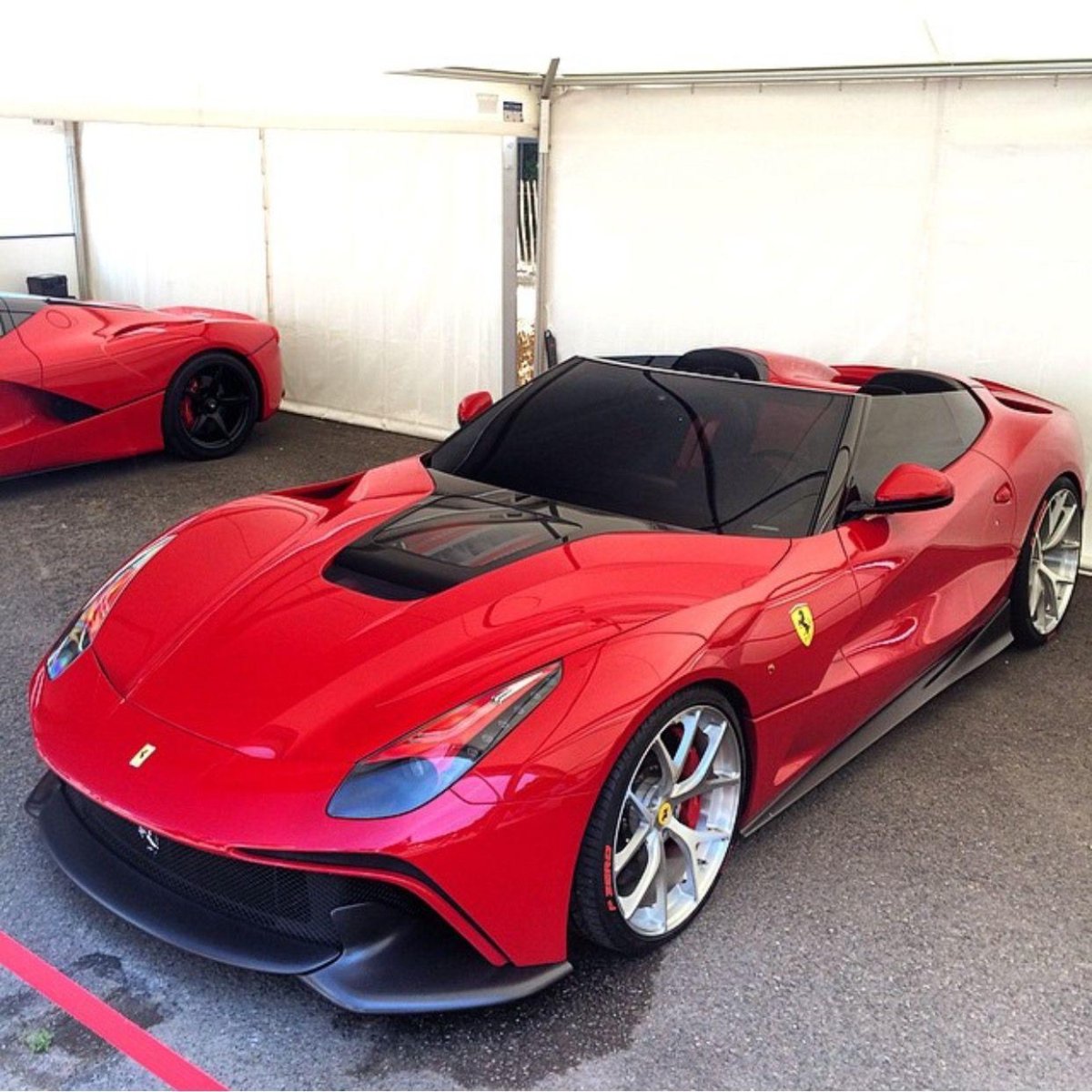 Ferrari f12 TRS