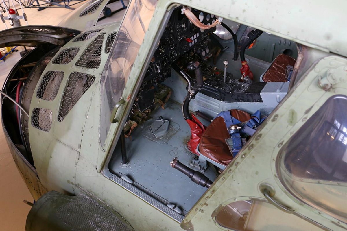 Ми-4 вертолёт салон