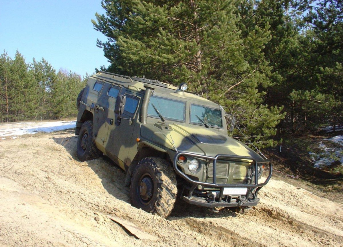 ГАЗ-2975 тигр