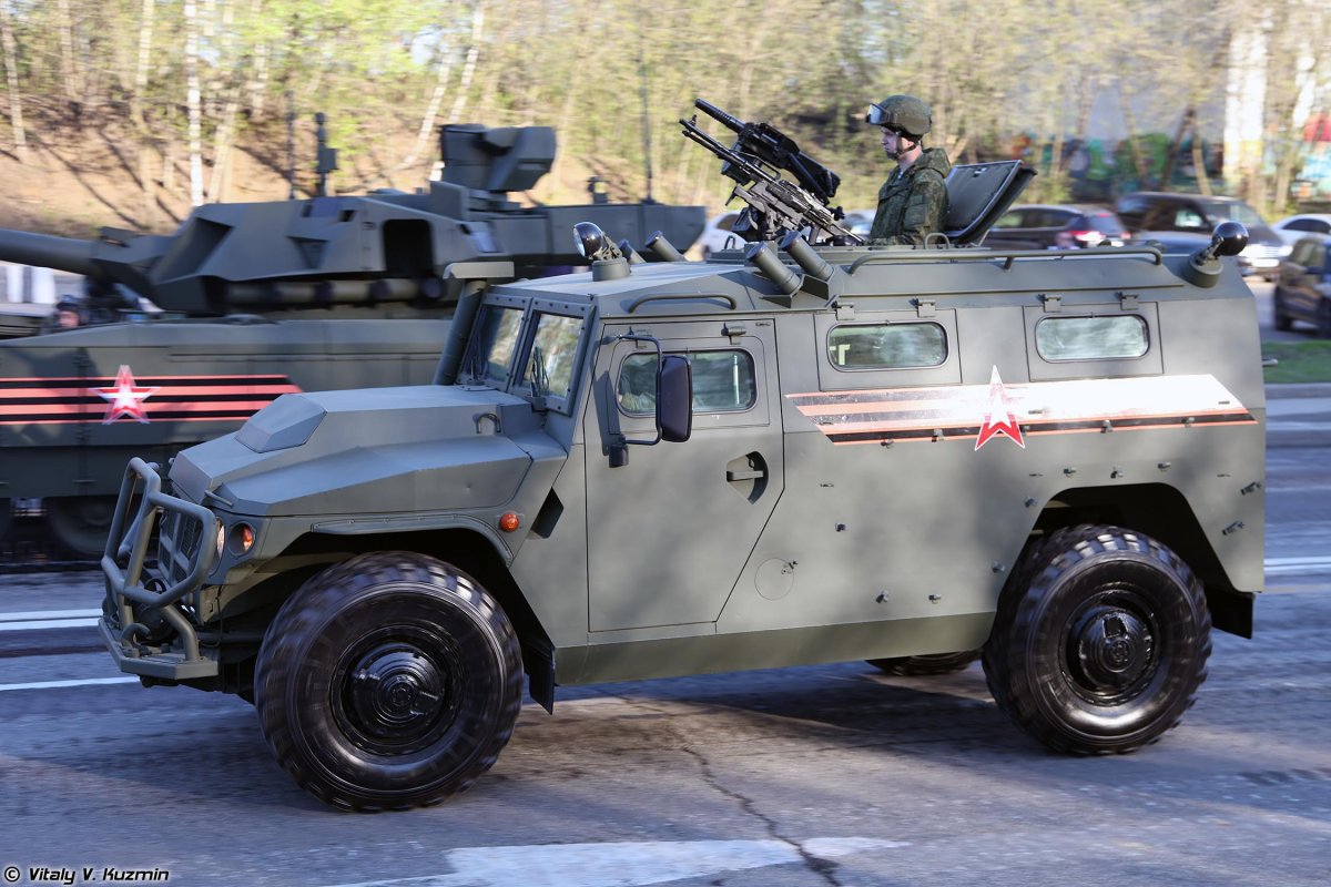 Бронеавтомобиль тигр АСН 233115