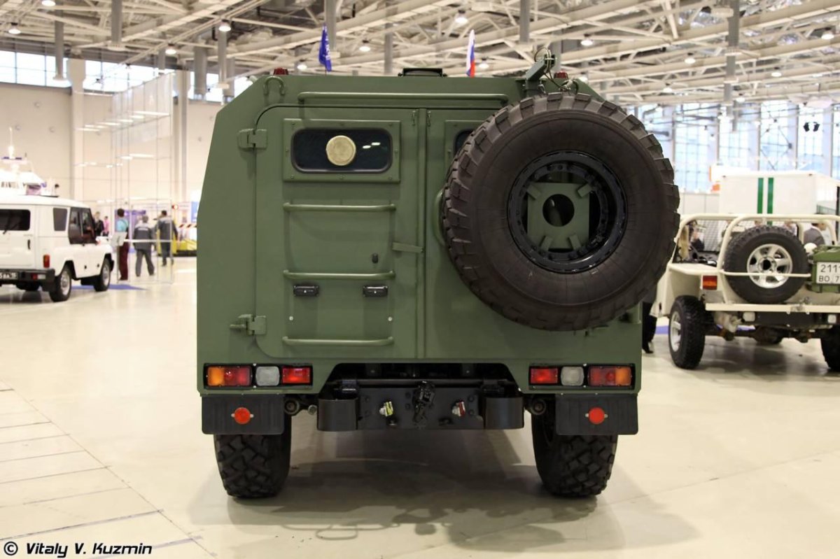 ВПК Урал бронеавтомобиль