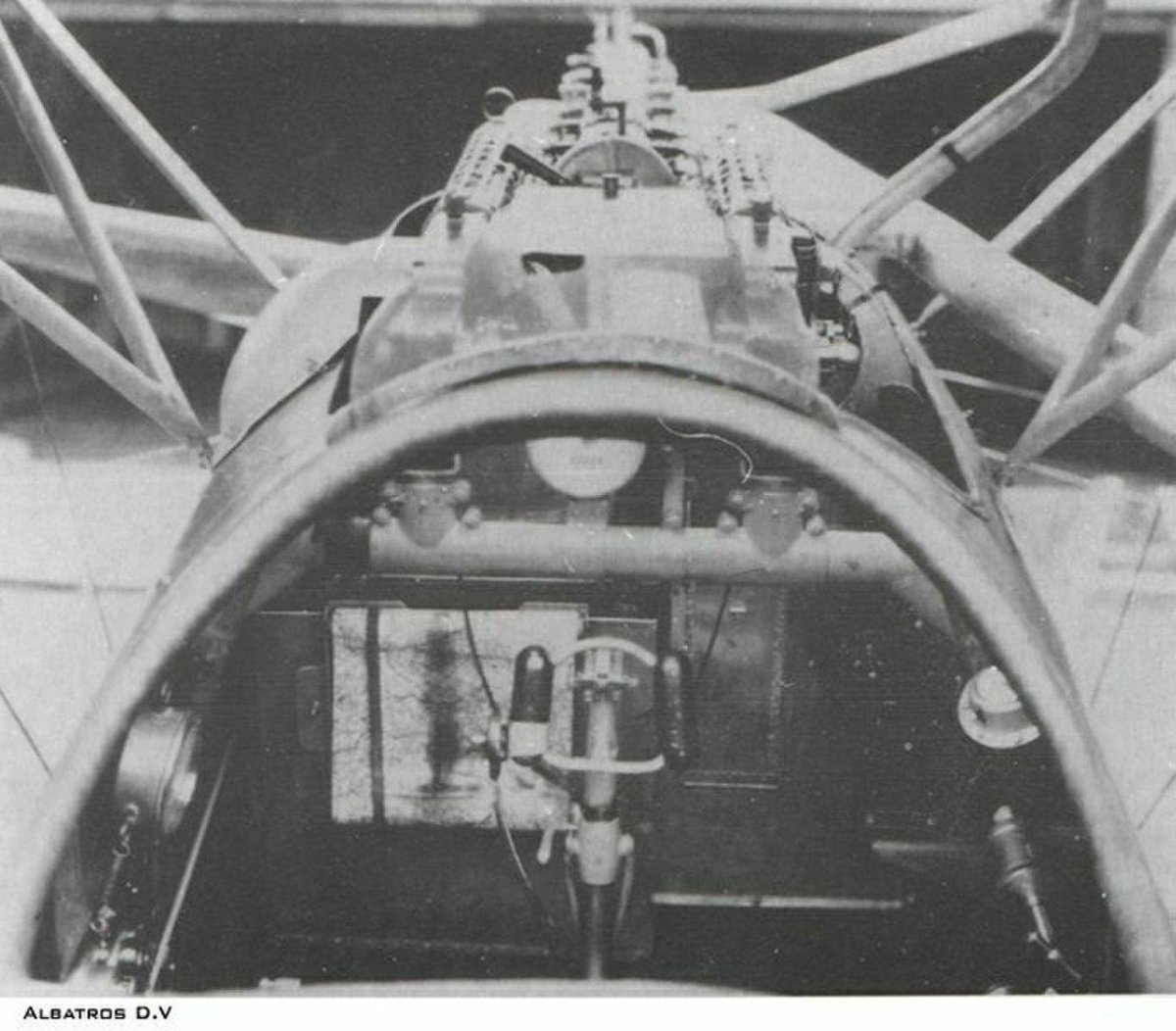 Albatros d.v Cockpit