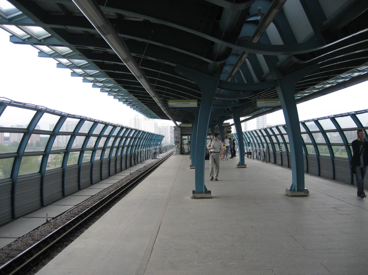 Улица Горчакова метро