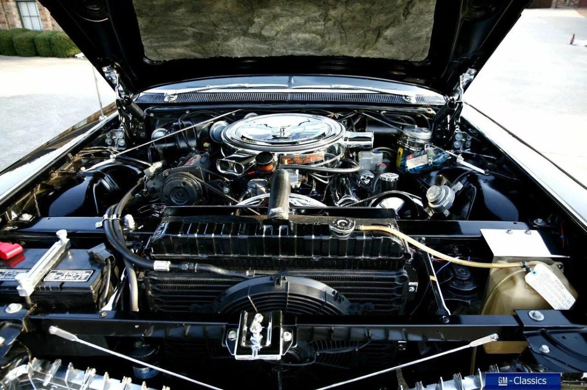 Cadillac Eldorado 1958 под капотом