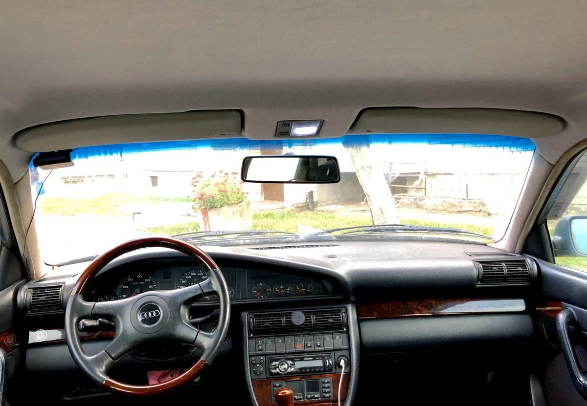 Audi 100 c4 салон дерево