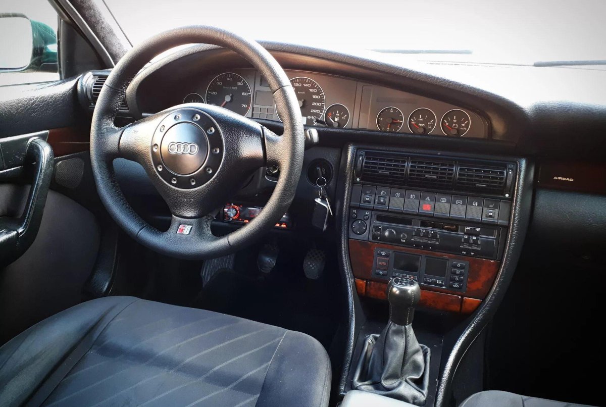 Audi a6 c4 салон