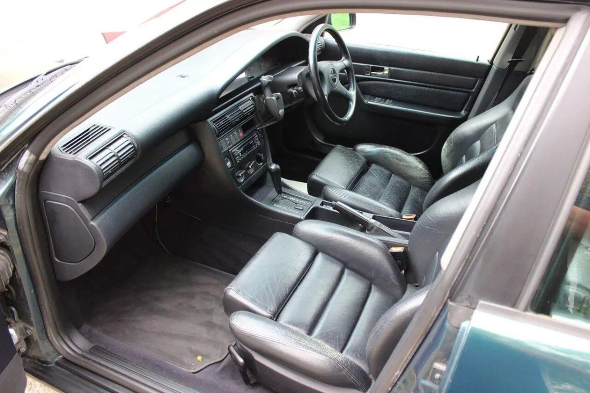 Audi 100 c4 салон
