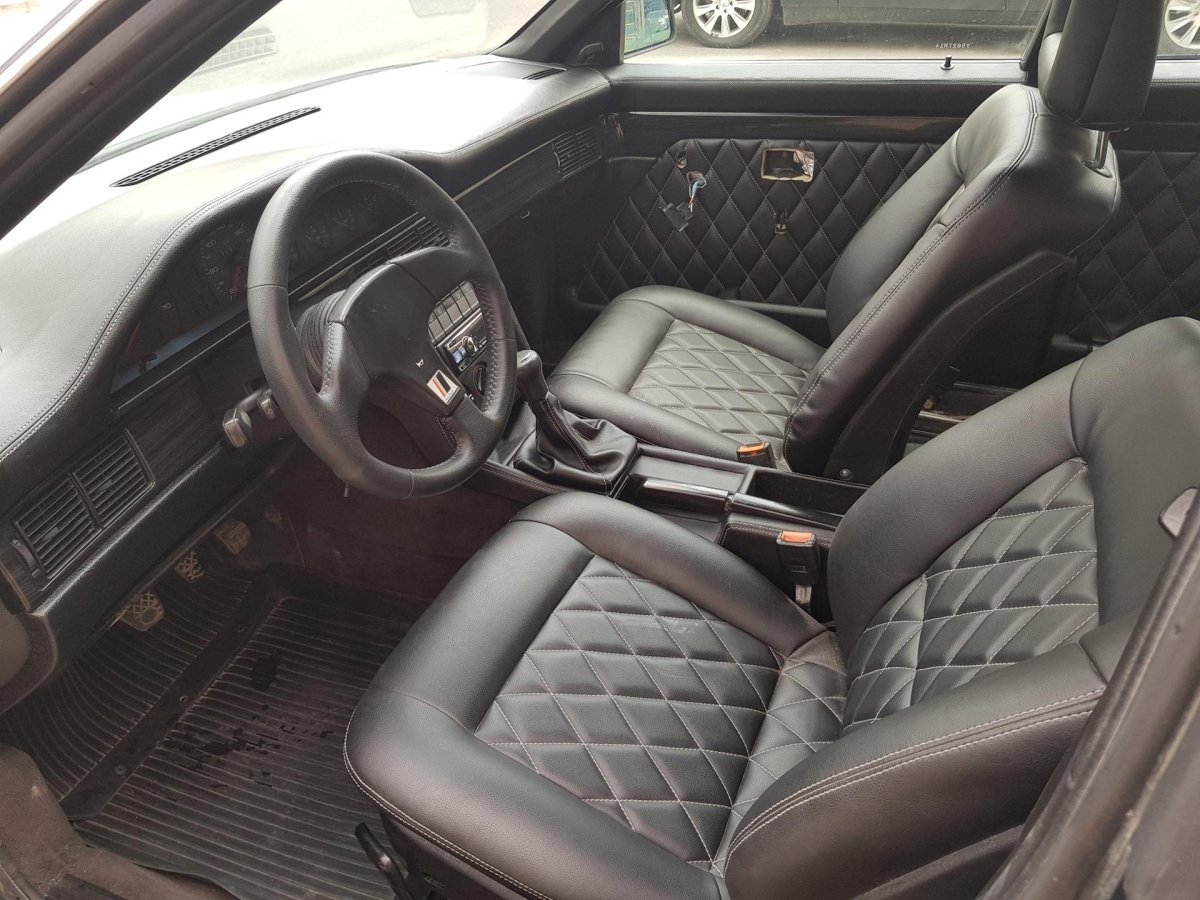 Ауди 100 с3 кожаный салон