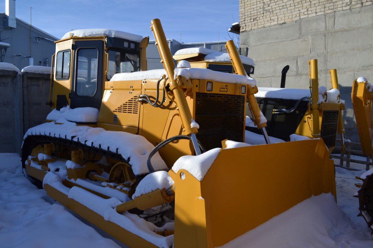 Бульдозер б10