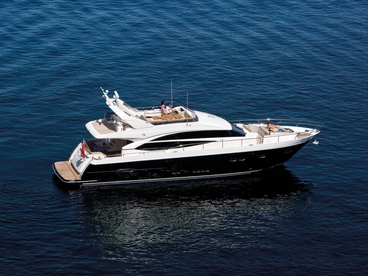 Моторная яхта Princess