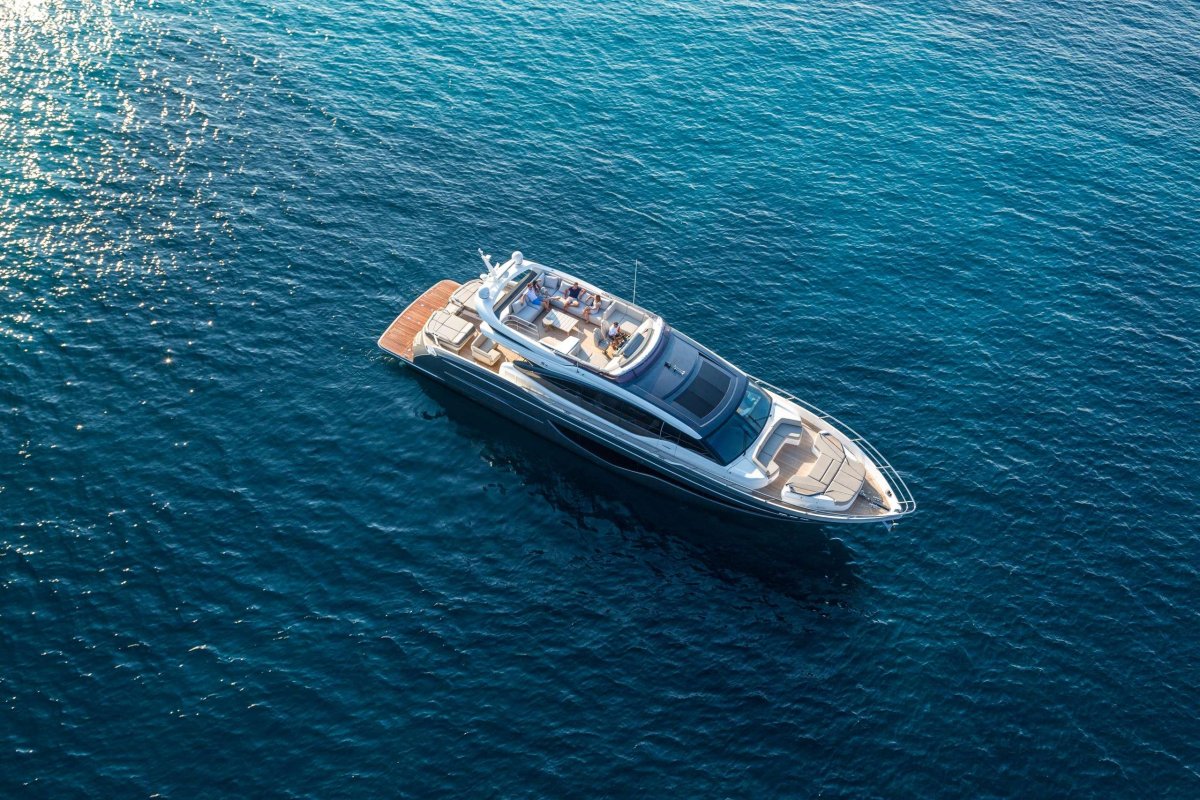 Яхта принцесса s78