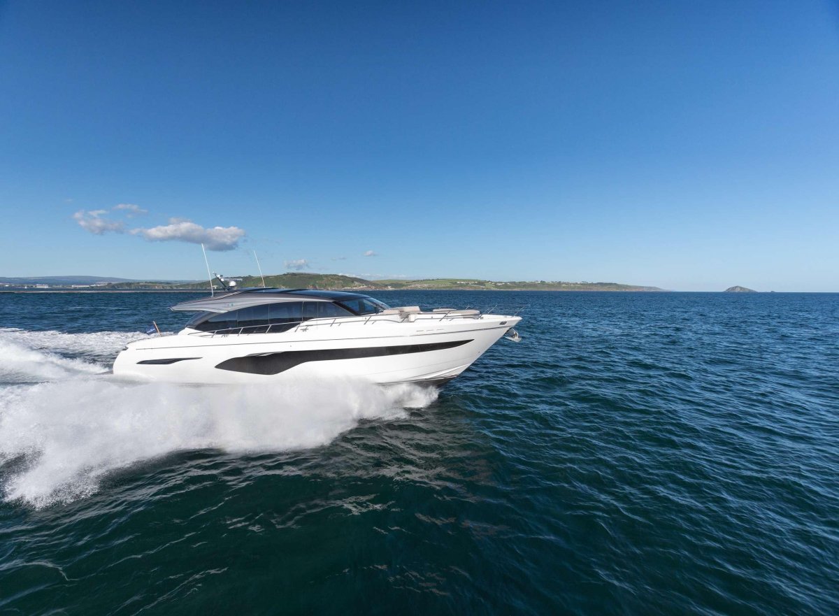 Яхта принцесса v78