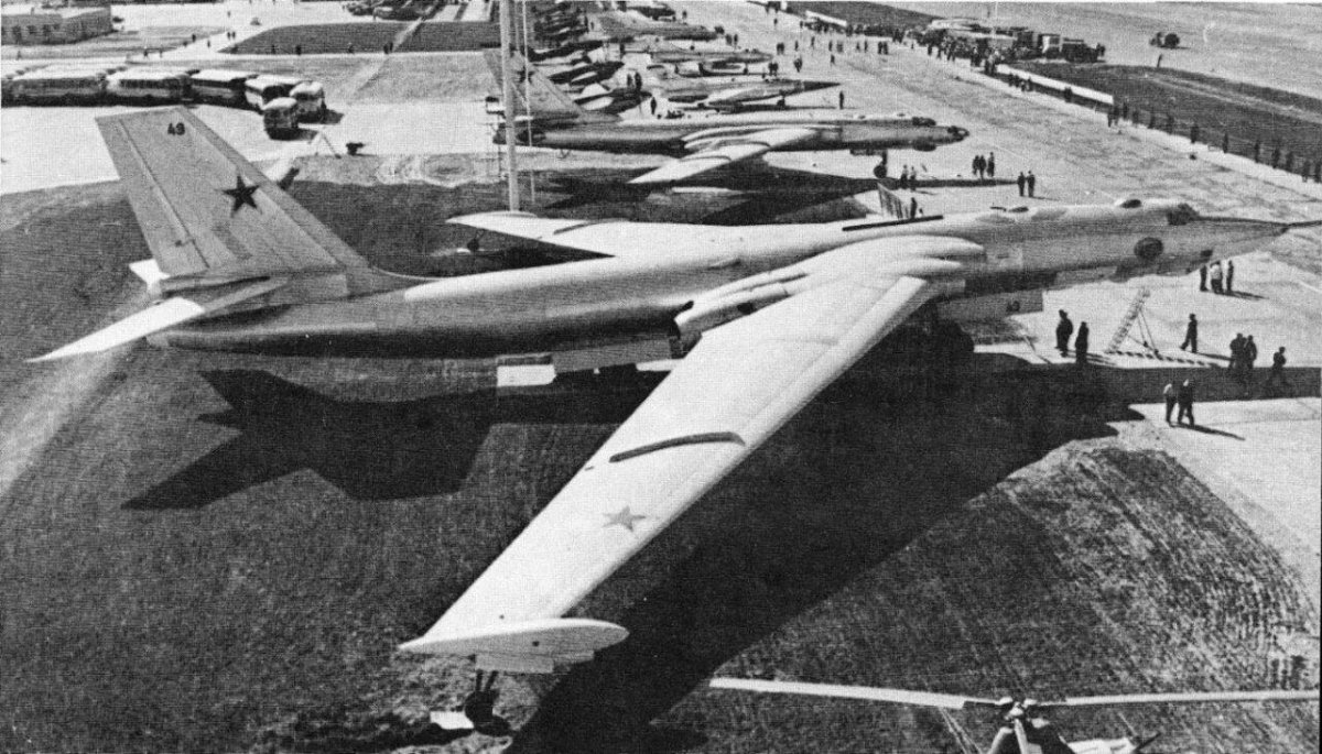 Самолет м50 Мясищева