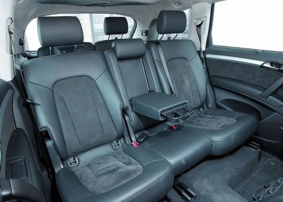 Ауди q7 задние сиденья