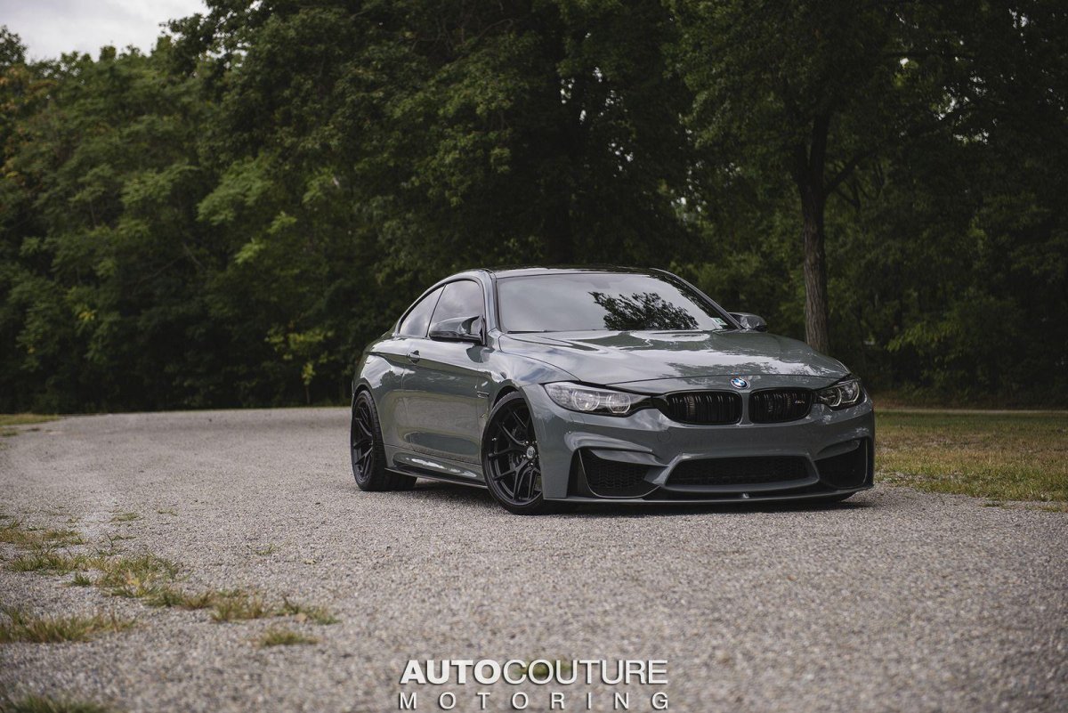 BMW m4 f82 черная