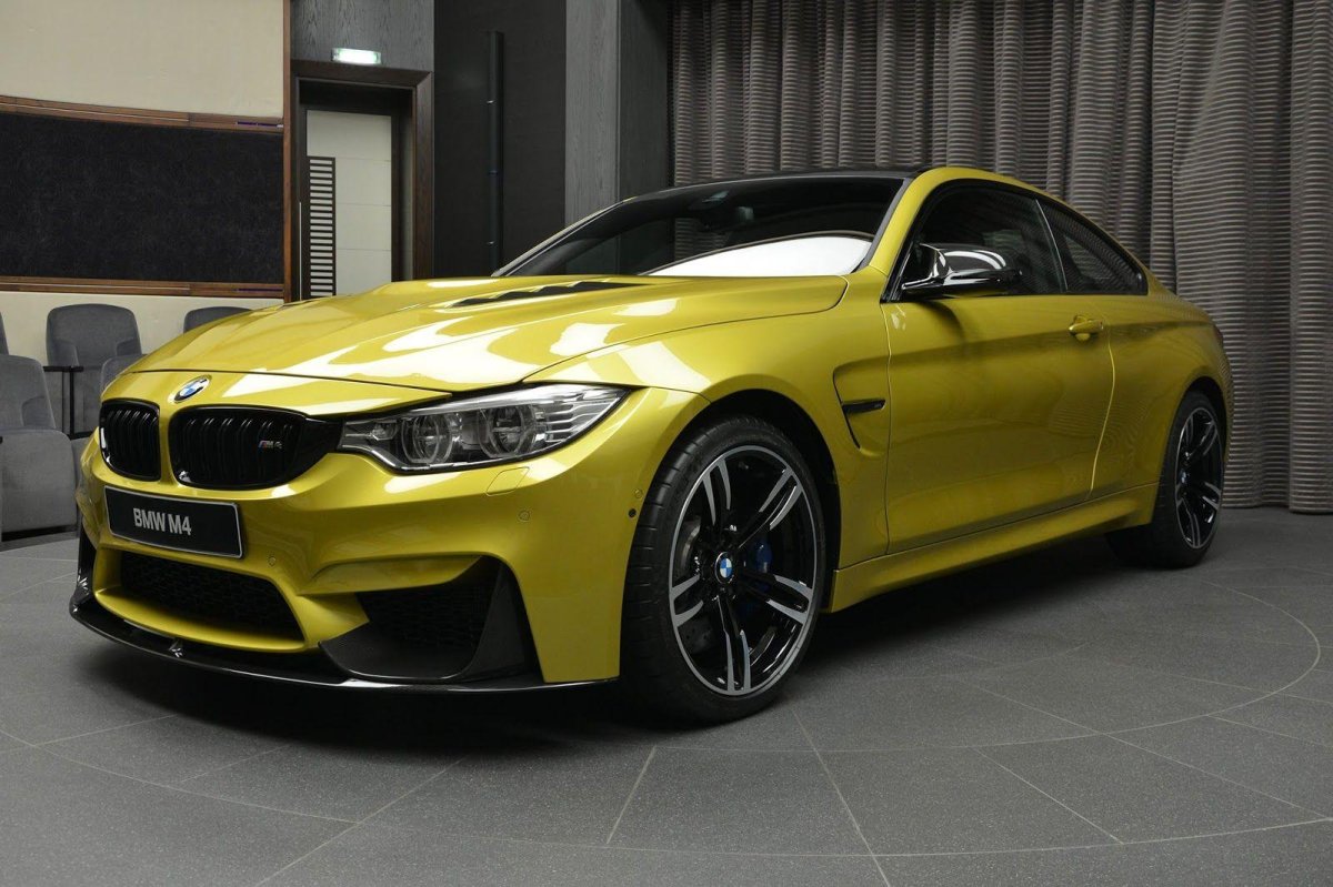 BMW m4 CSL 2022