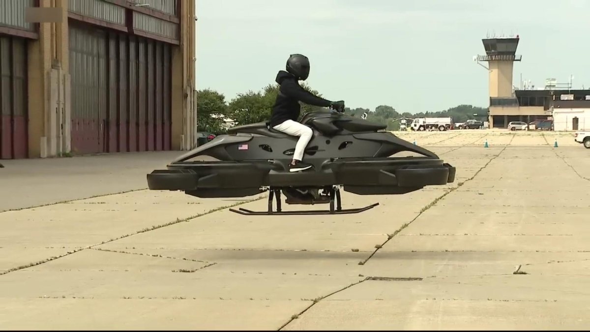 Истребитель Qaher-313