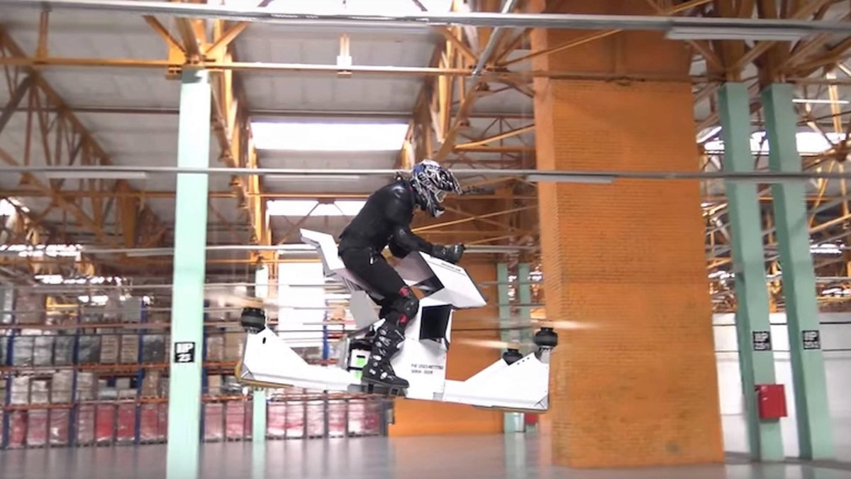 Летающий мотоцикл Сколково