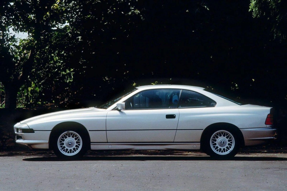 BMW 8 Series e31