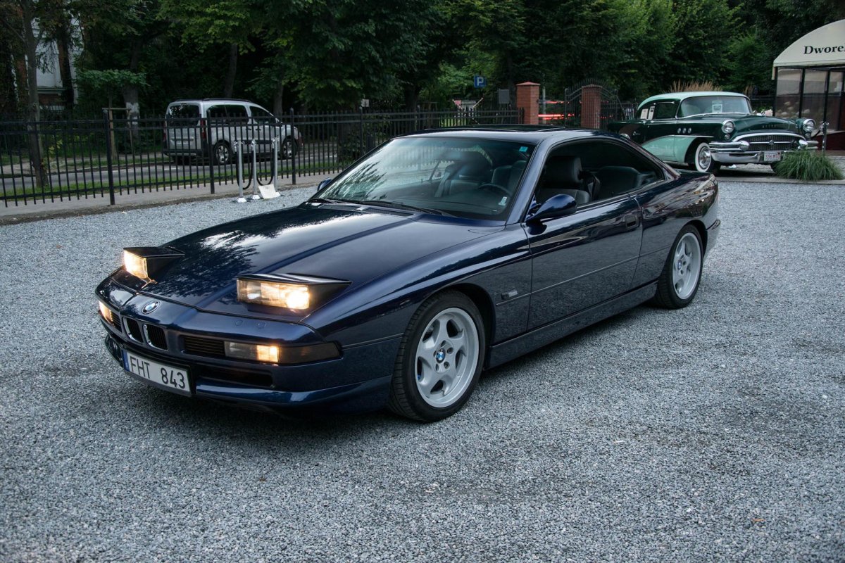 BMW 850i