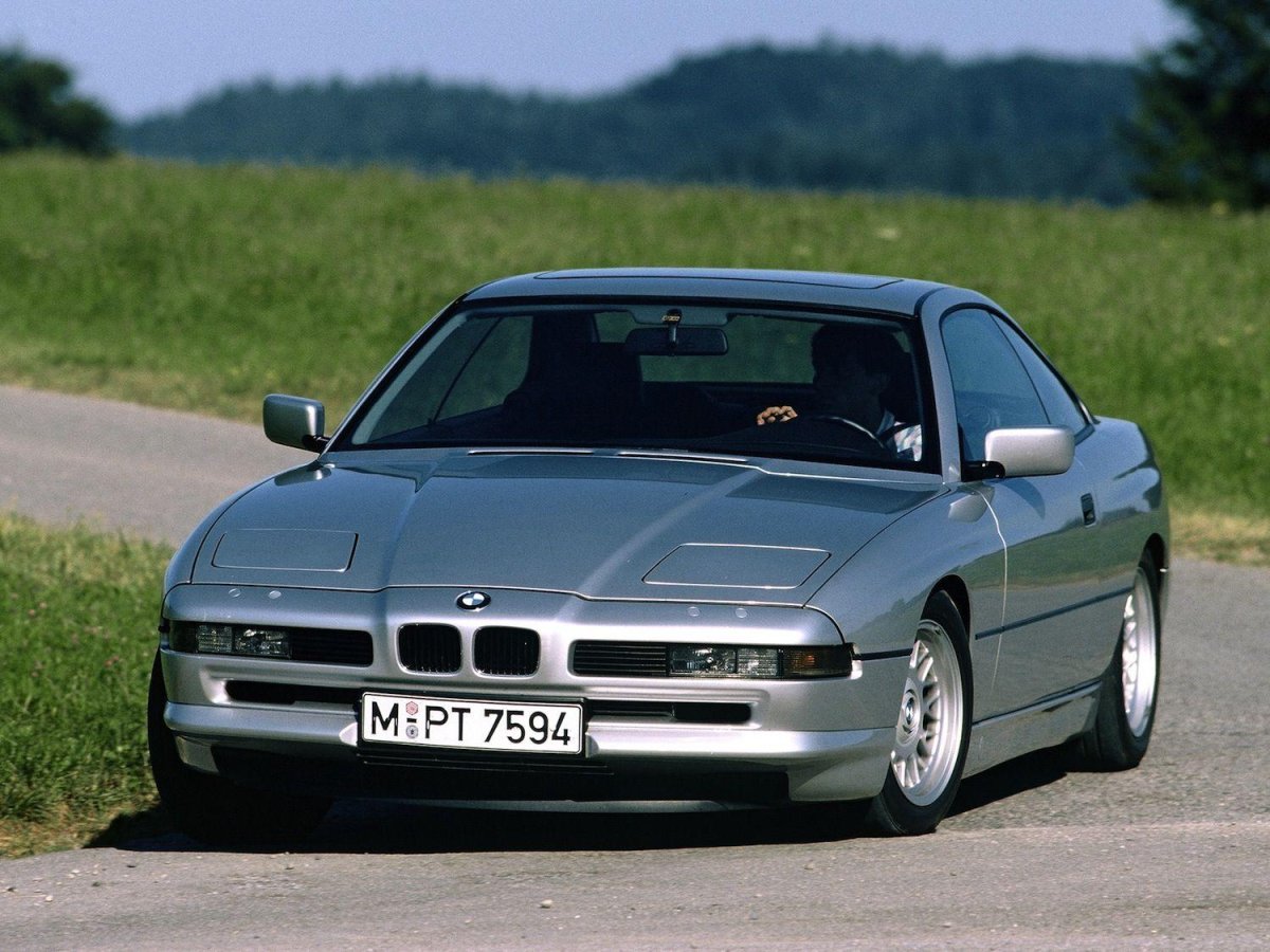 BMW m8 e31