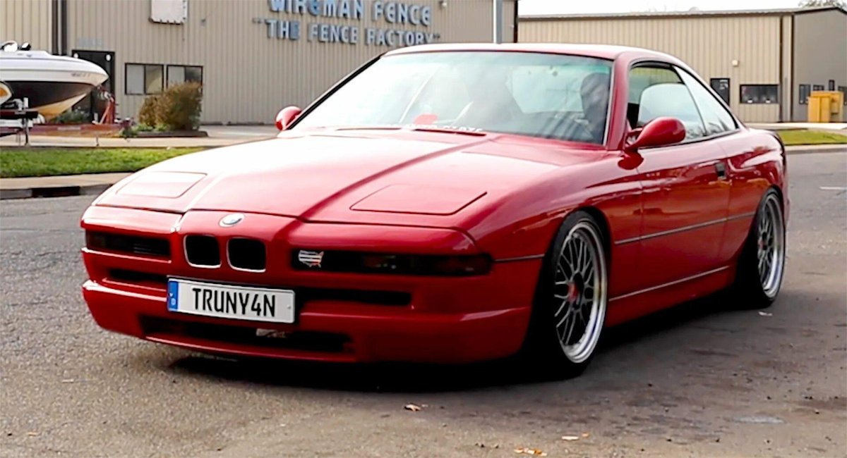 BMW 850i e31 белый