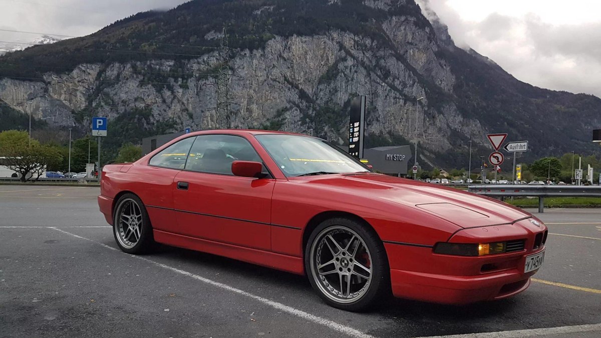 BMW 8 Series 1992