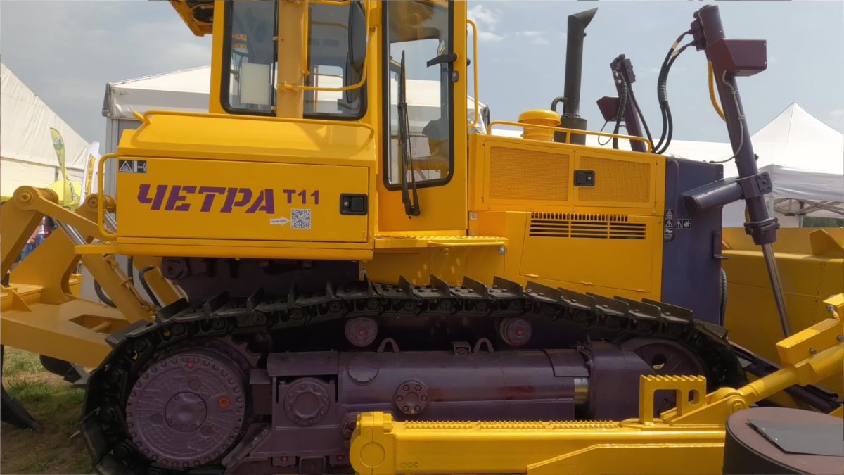 Бульдозер ЧЕТРА т11