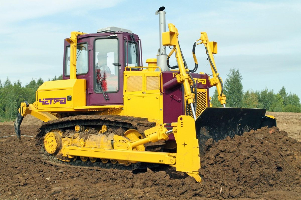 Трактор ЧЕТРА т11