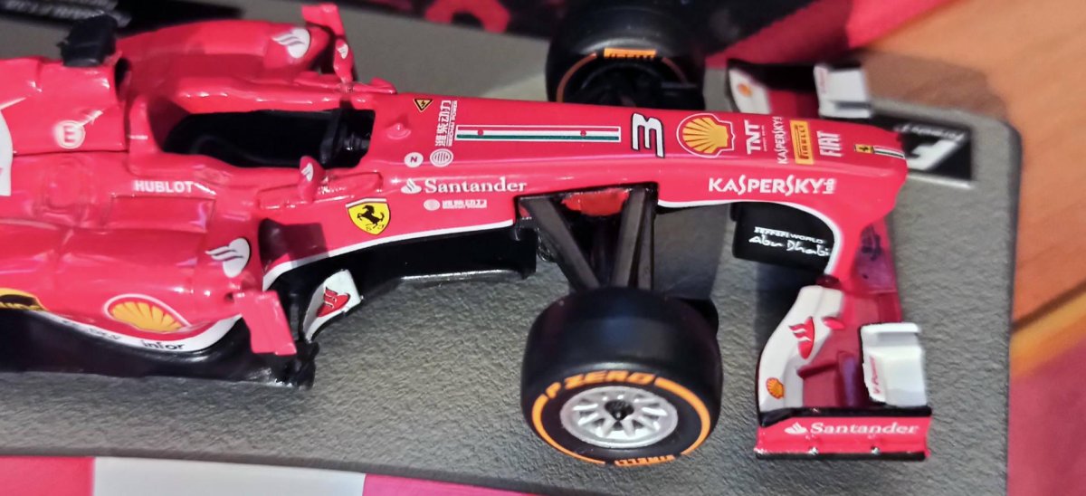 Машинка Феррари f138 Алонсо