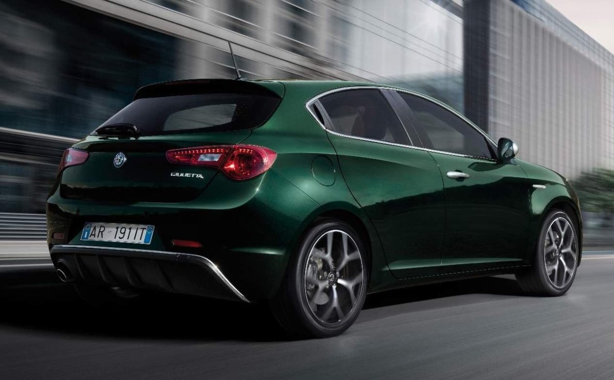 Alfa Romeo Giulietta Green