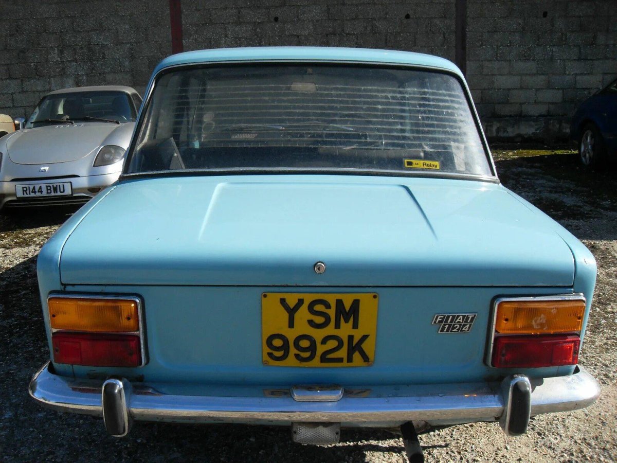 Копейка и Фиат 124